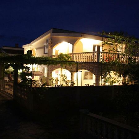 Appartamento Casa Rada Vir Esterno foto