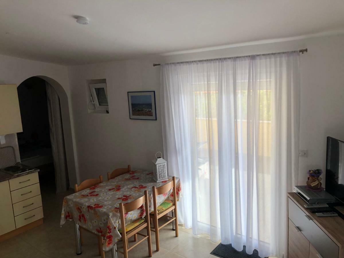 Appartamento Casa Rada Vir Esterno foto